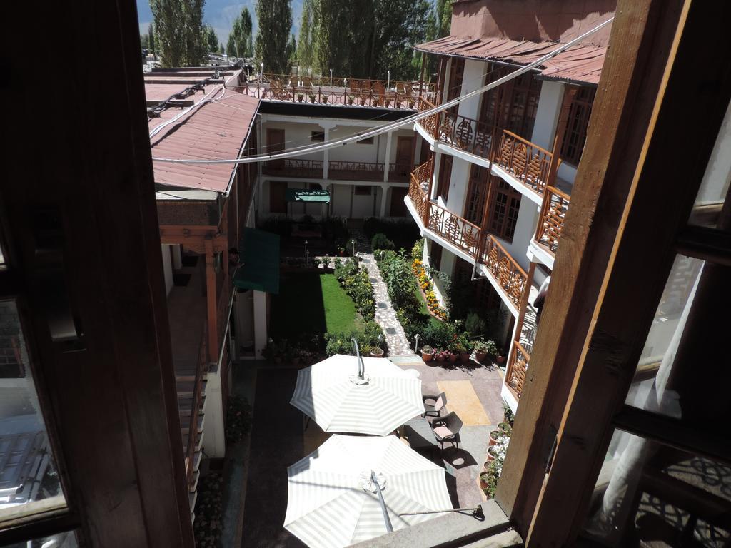 Hotel Lasermo Guest House Leh Exterior photo